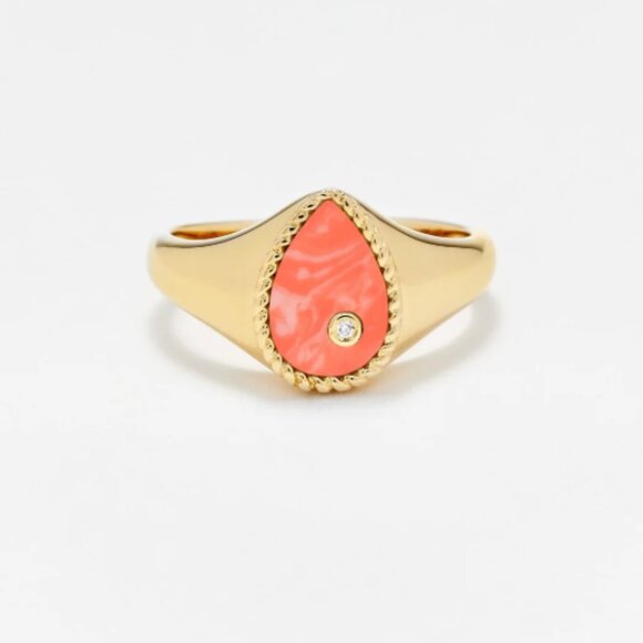 Yvonne Leon Baby Signet Pear Ring - Coral - Picture 1 of 7